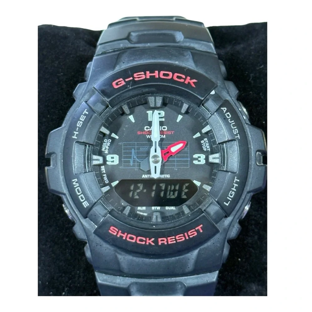 Casio G-Shock‎ G-100 Black on Black Analog-Digital Watch Shock Resistant